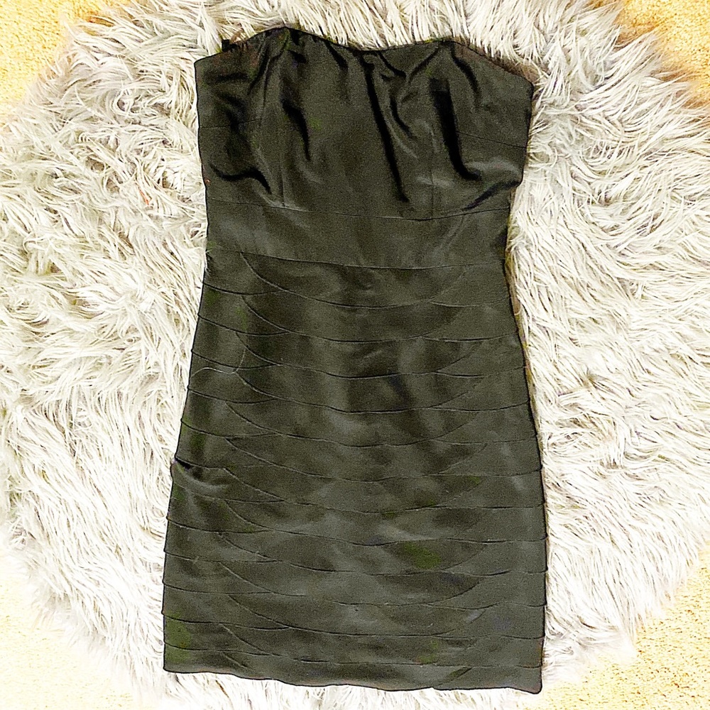 Strapless size 0 Gianni Bini dress!!!!